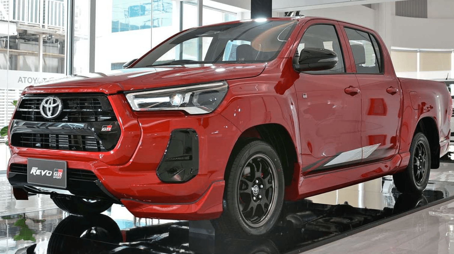 2024 Toyota Hilux Redesign & Specs The Cars Magz